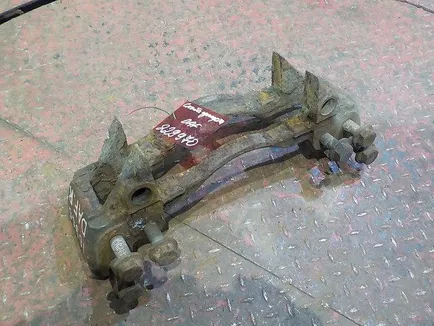 1689314 DAF Скоба суппорта заднего, Отсутствует