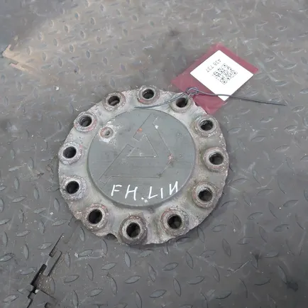 24425800 VOLVO Крышка ступицы