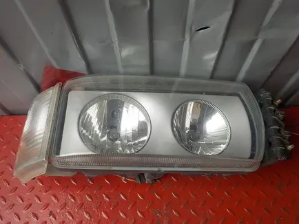 41221036 IVECO Фара левая, Отсутствует