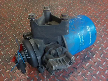 504288702 IVECO Осушитель, Отсутствует