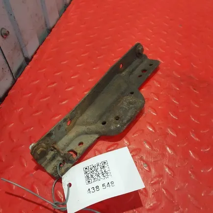 9418801575 MERCEDES Кронштейн бампера левый