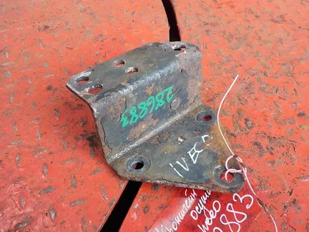 504294854 IVECO Кронштейн осушителя