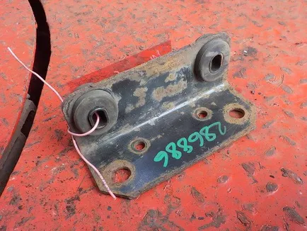 504052838 IVECO Кронштейн интеркулера