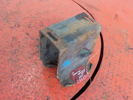 504115573 IVECO Кронштейн подвесного подшипника