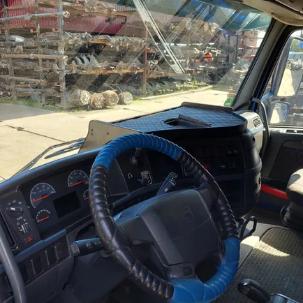 3175559 VOLVO Торпедо