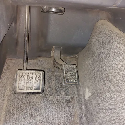 20893508 VOLVO Педаль газа