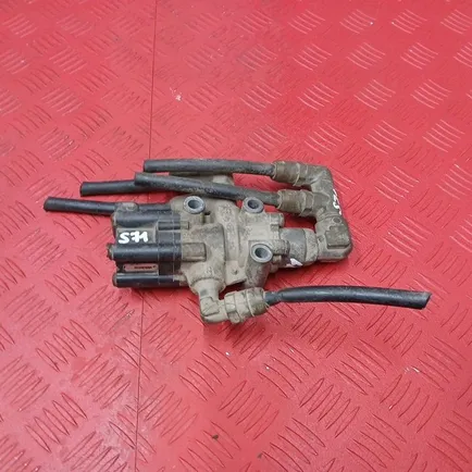 4728900800 WABCO Клапан ускорительный
