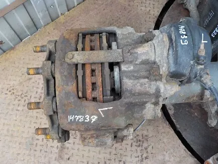 20442330 VOLVO Суппорт левый, Отсутствует