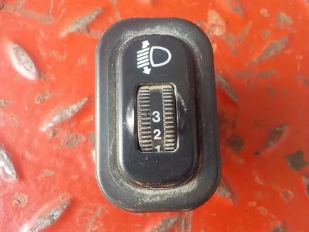 9435440031 MERCEDES Кнопка, Отсутствует