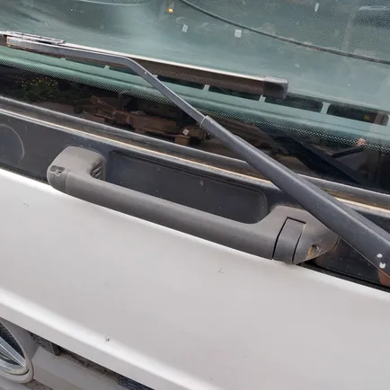 9737500193 MERCEDES Ручка капота, Отсутствует