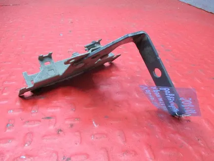 21252110 VOLVO Кронштейн воздуховода