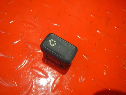 1832355 DAF Кнопка