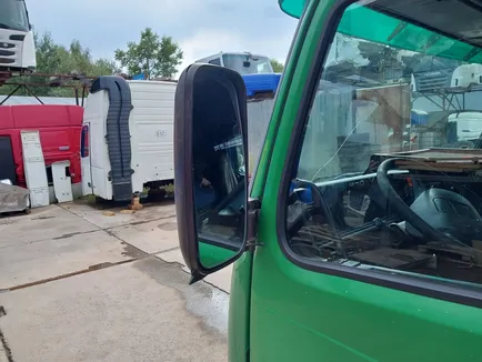 3980926 VOLVO Зеркало левое, Отсутствует