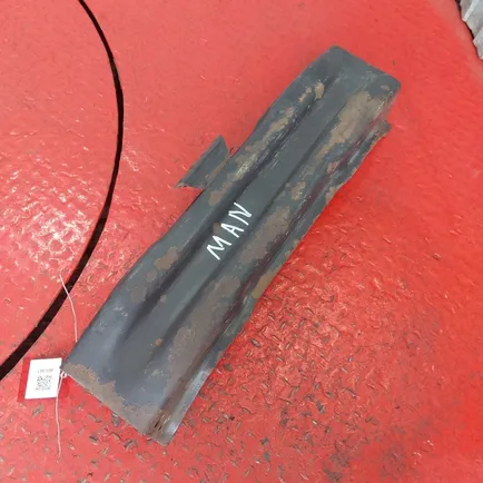 81412050016 MAN Траверса