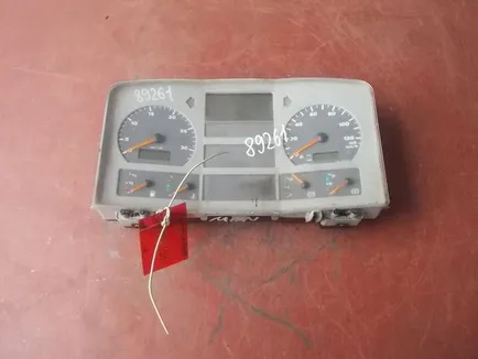 81272026133 MAN Панель приборов