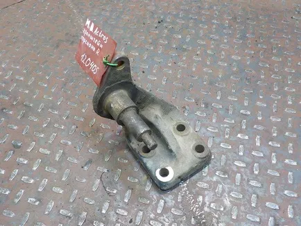 9418903383 MERCEDES Кронштейн торсиона правый, Отсутствует