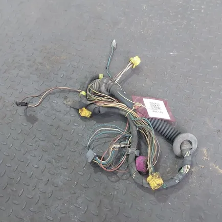 21035201 VOLVO Электропроводка двери