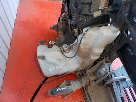 84080993 VOLVO Бачок омывателя, Отсутствует