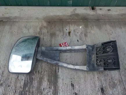 21020285 VOLVO Зеркало бордюрное, Отсутствует