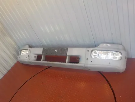 9738801070 MERCEDES Бампер передний, Отсутствует