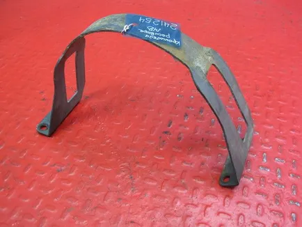 9304320540 MERCEDES Кронштейн ресивера