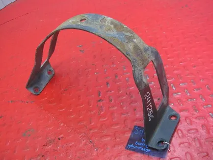 9304320640 MERCEDES Кронштейн ресивера