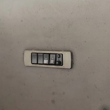 20393637 VOLVO Реостат отопителя