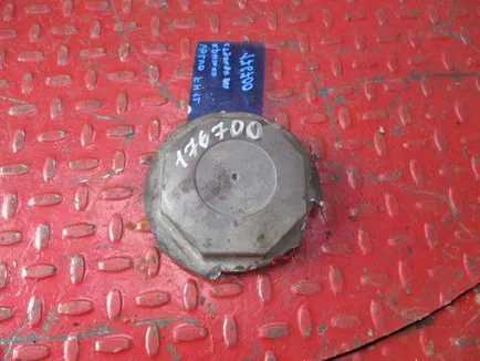 3988672 VOLVO Крышка ступицы