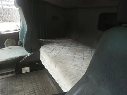 20584170 VOLVO Спальник нижний