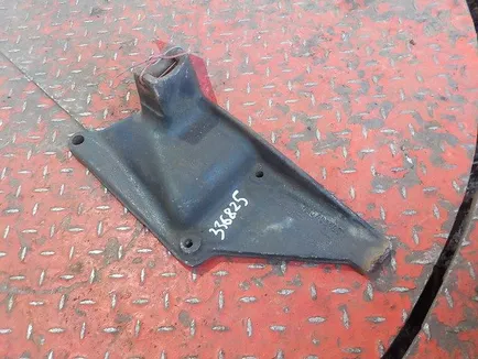 9406661031 MERCEDES Кронштейн подножки, Отсутствует