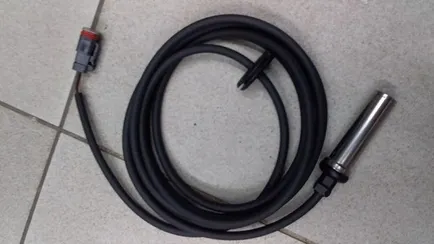INF09001 STARTEC Датчик ABS