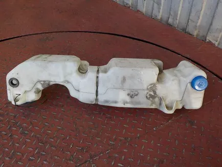 504054337 IVECO Бачок омывателя, Отсутствует