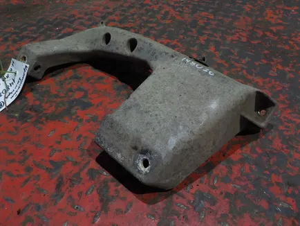 9408850231 MERCEDES Кронштейн бампера правый