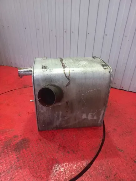 9424902701 MERCEDES Глушитель основной, Отсутствует