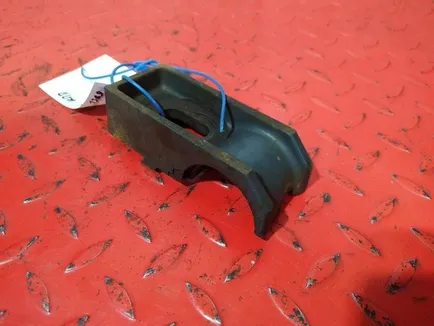 5600201369 RENAULT Кронштейн КПП