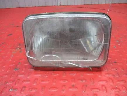 3981594 VOLVO Фара