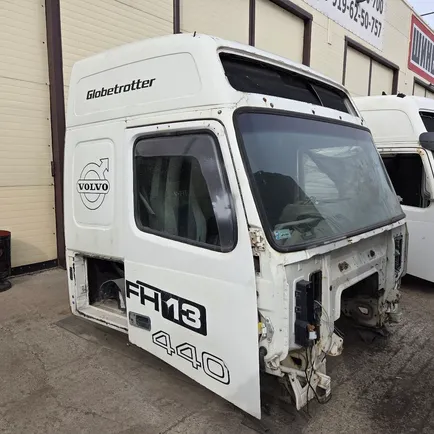 Кабина VOLVO Globetrotter XL