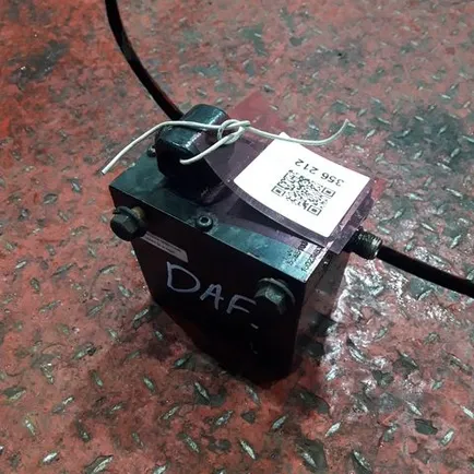 1382283 DAF Насос подъема кабины, Отсутствует