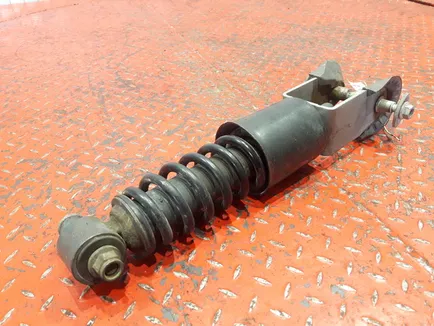 9603105455 MERCEDES Амортизатор кабины задний, Отсутствует