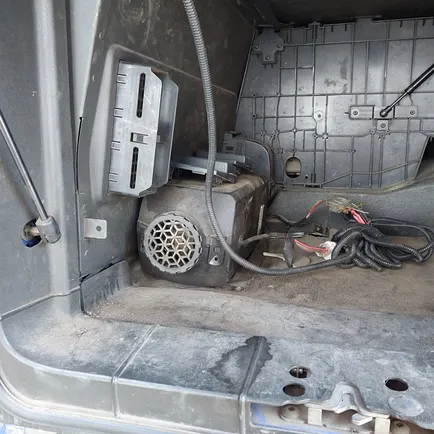 84178403 VOLVO Автономный отопитель