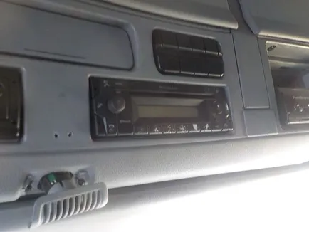 4463762 MERCEDES Магнитола, Отсутствует