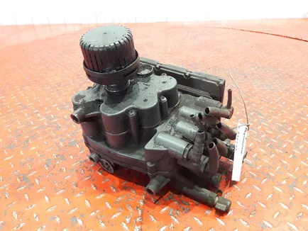 4469664 MERCEDES Осушитель