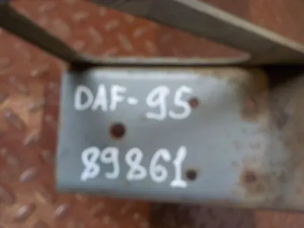 1345997 DAF Усилитель бампера, Отсутствует