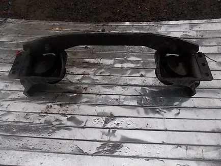 6791668 VOLVO Траверса, Отсутствует