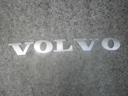 20453600 VOLVO Эмблема, Отсутствует