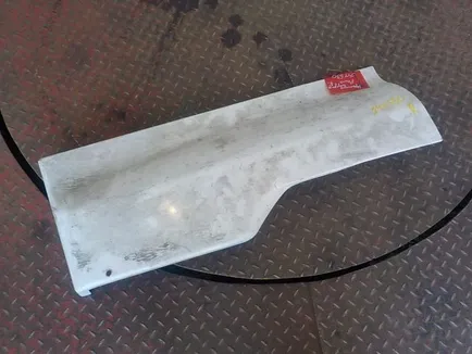 5010623009 RENAULT Крышка бардачка, Отсутствует