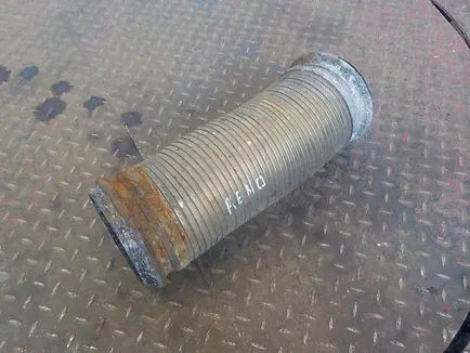 7420709027 RENAULT Гофра глушителя, Отсутствует