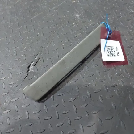 82438854 VOLVO Накладка торпедо