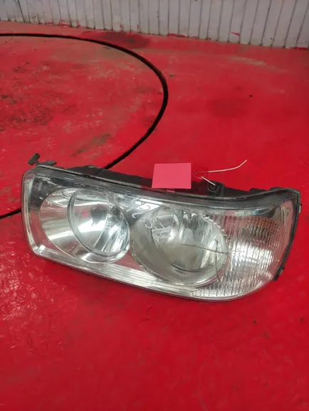 1832397 DAF Фара правая