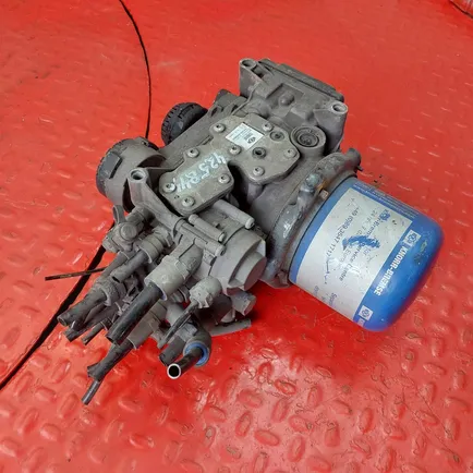 22169410 VOLVO Осушитель, Отсутствует